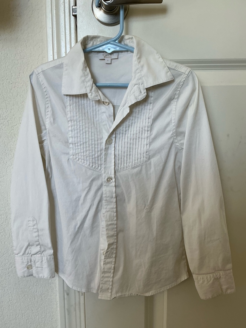 GUCCI Girl’s Blouse. Size 6🤍